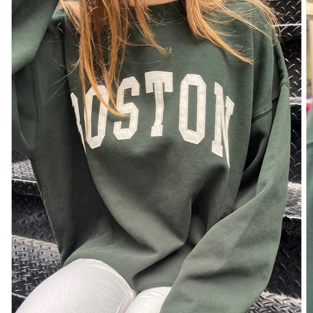 Brandy Melville Green Boston Sweatshirt